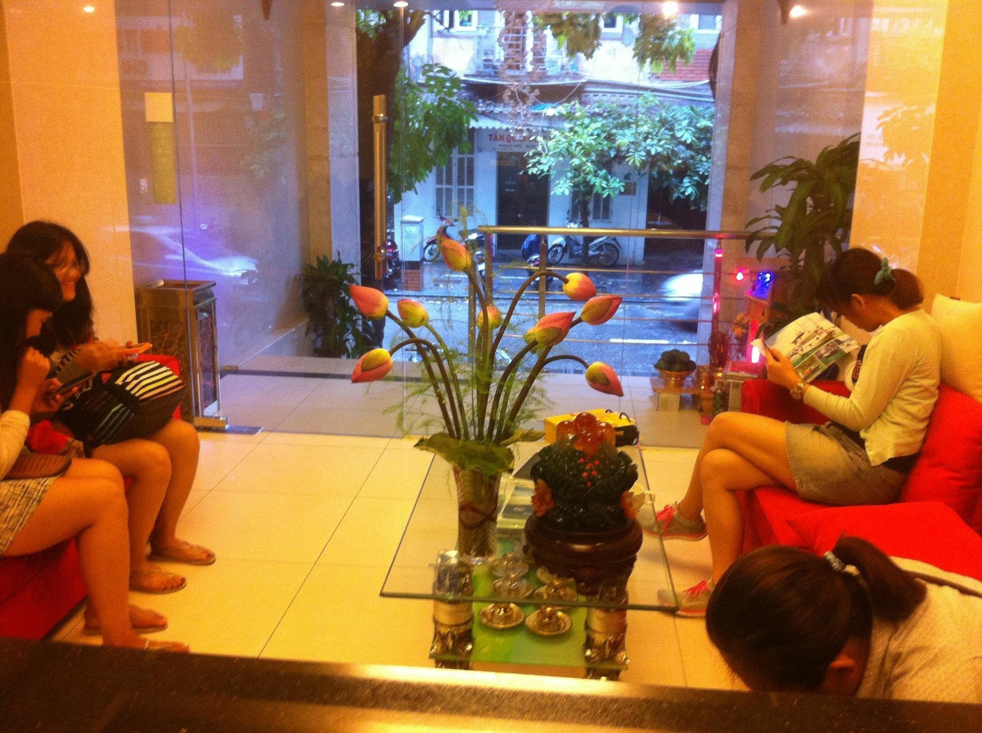 Hanoi Passion Suite Hotel Exterior photo